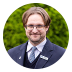 Le Pine Funeral Director